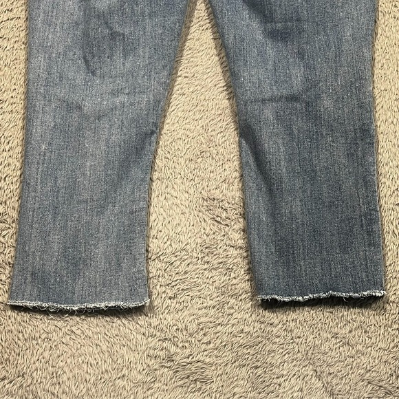 Judy Blue Skinny Fit Capri Jeans Raw Hem Distressed Women's 13/31 32x20 - Picture 16 of 16